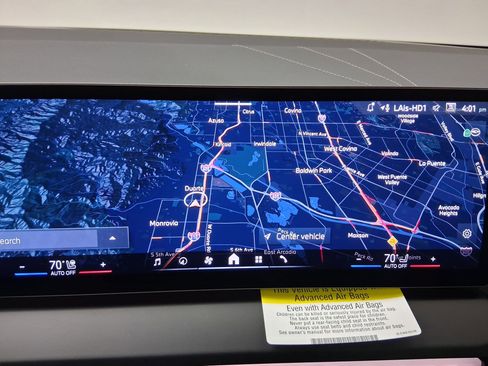 New 2026 BMW X3 xDrive30 w/ Premium Package image 25