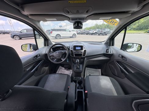 Used 2020 Ford Transit Connect XL FWD image 19