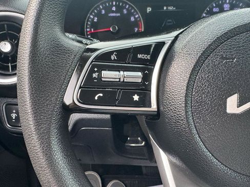 Used 2022 Kia Forte LXS w/ LXS Technology Package image 20