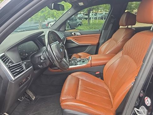Used 2021 BMW X7 M50i w/ Executive Package AWD/4WD image 9