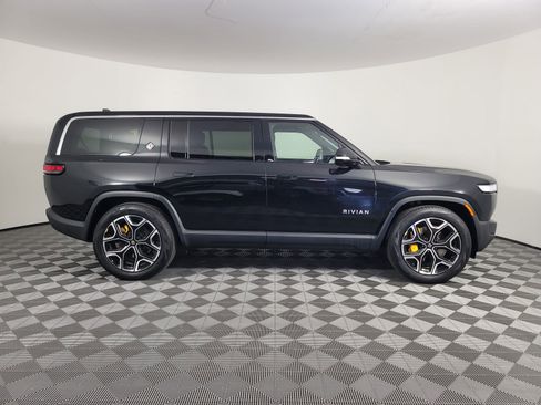 Used 2024 Rivian R1S Adventure image 6