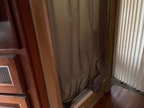 Used 2013 Ford E-450 and Econoline 450 Super Duty w/ Motorhome Prep Pkg image 98