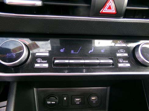 Used 2020 Hyundai Sonata SEL w/ Convenience + Sunroof Package FWD image 19
