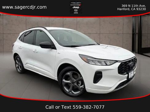 Used 2023 Ford Escape ST-Line image 1