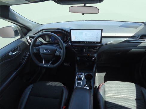 Used 2023 Ford Escape ST-Line w/ Tech Pack #1 AWD/4WD image 10
