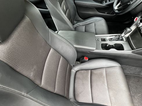 Used 2019 Honda Accord Sport image 42