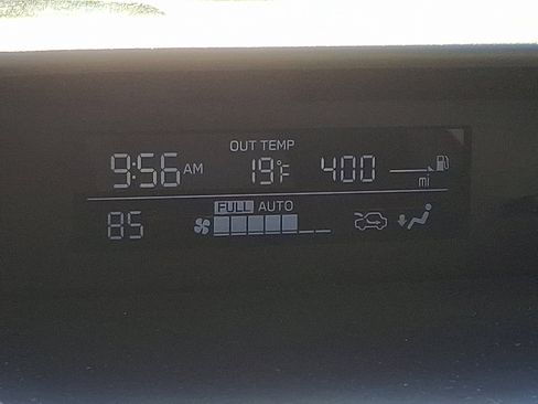 Used 2023 Subaru Crosstrek 2.0i image 20