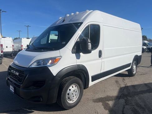 Used 2023 RAM ProMaster 2500 image 3