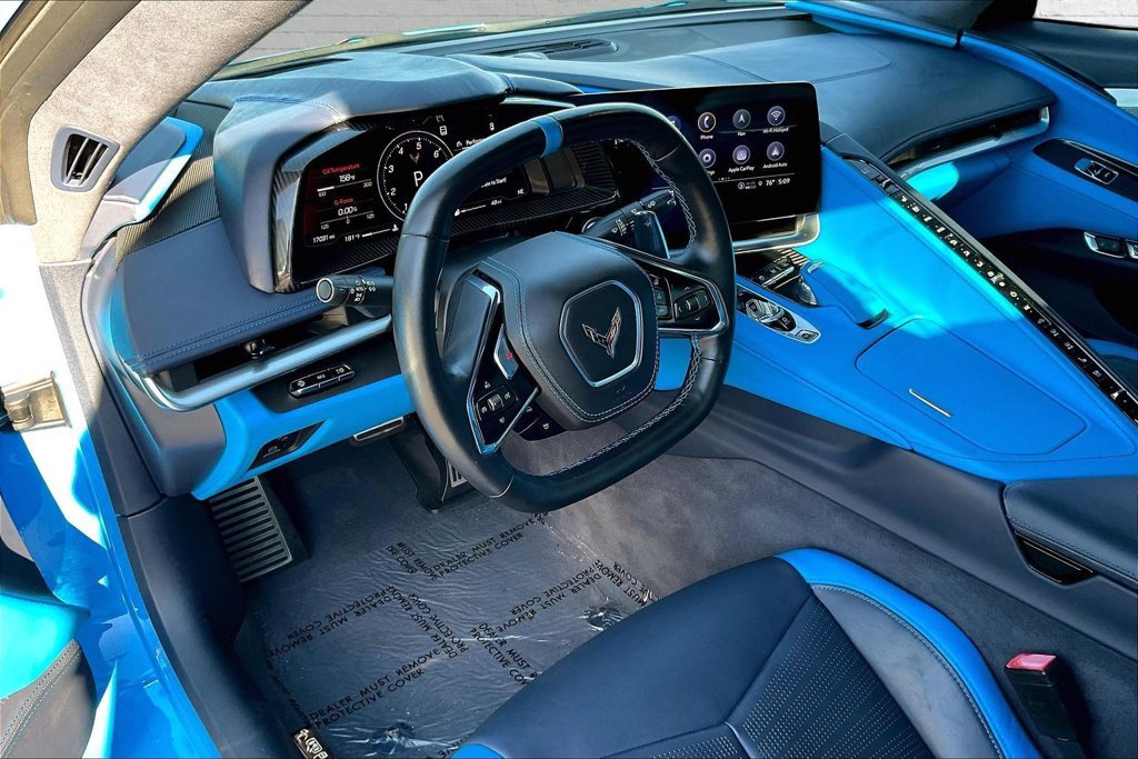 Used 2021 Chevrolet Corvette Stingray Premium Conv w/ Z51 Performance Package RWD image 15