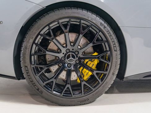 Used 2022 Mercedes-Benz SL 63 AMG 4MATIC image 25