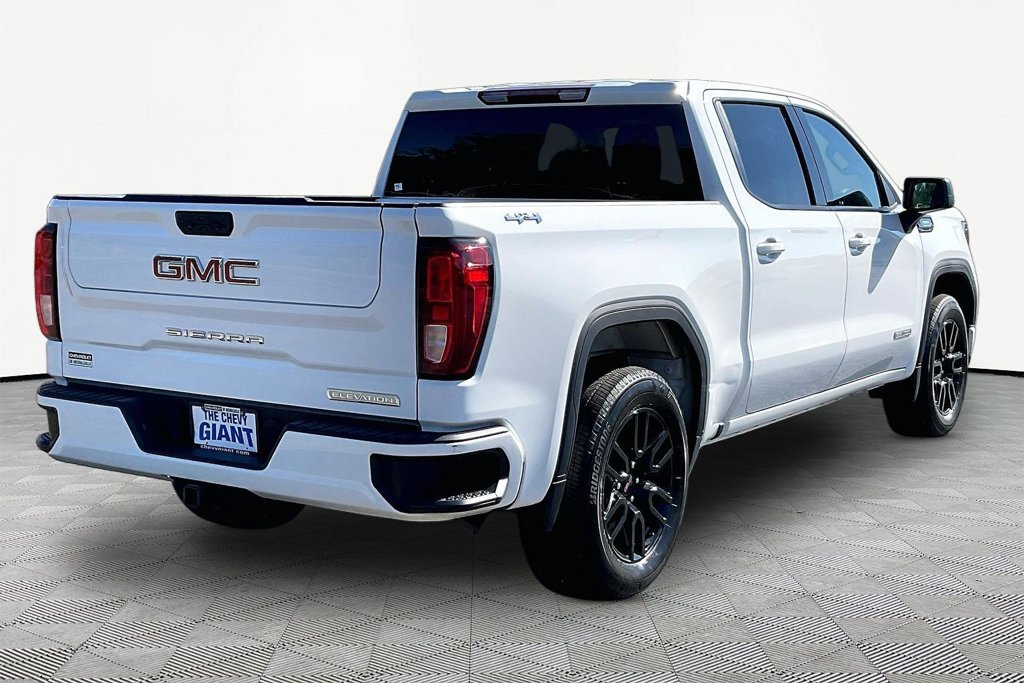 Used 2024 GMC Sierra 1500 Elevation AWD/4WD image 6