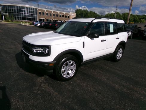 Used 2023 Ford Bronco Sport AWD/4WD image 6