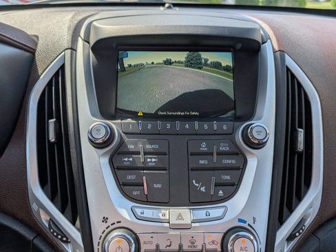 Used 2013 GMC Terrain SLT w/ LPO, Chrome Package AWD/4WD image 17