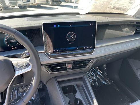 New 2025 Volkswagen Tiguan S image 20