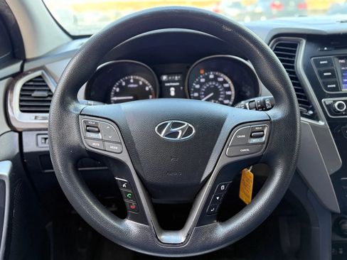 Used 2018 Hyundai Santa Fe Sport image 24