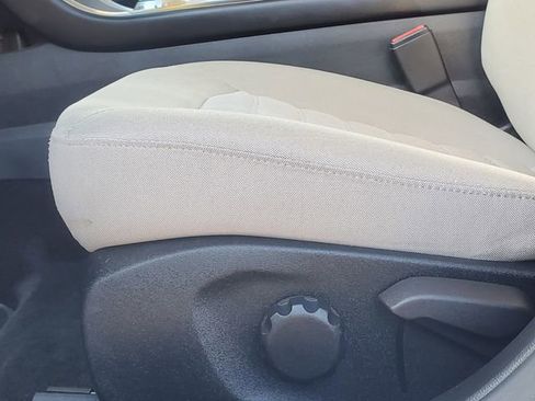 Used 2018 Ford Fusion S image 6