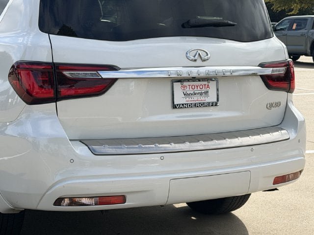Used 2019 INFINITI QX80 Luxe w/ 22" Wheel Package RWD image 6