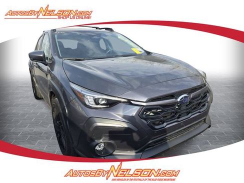 Used 2024 Subaru Crosstrek 2.5i Limited w/ Crosstrek Mirror Package image 1
