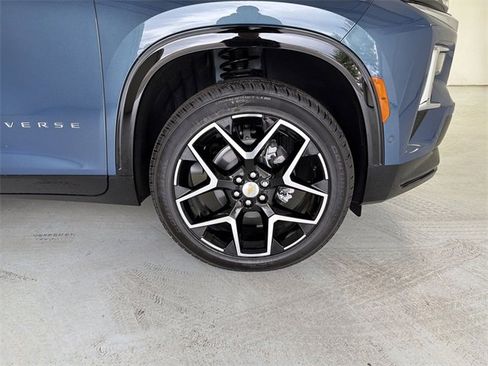 New 2026 Chevrolet Traverse High Country image 14