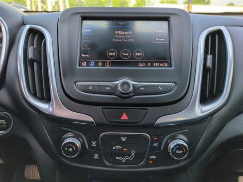 Used 2021 Chevrolet Equinox LT FWD image 22