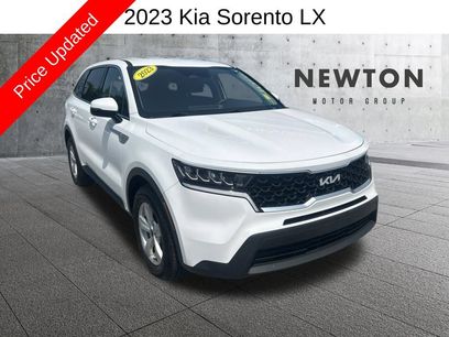 Used 2023 Kia Sorento LX