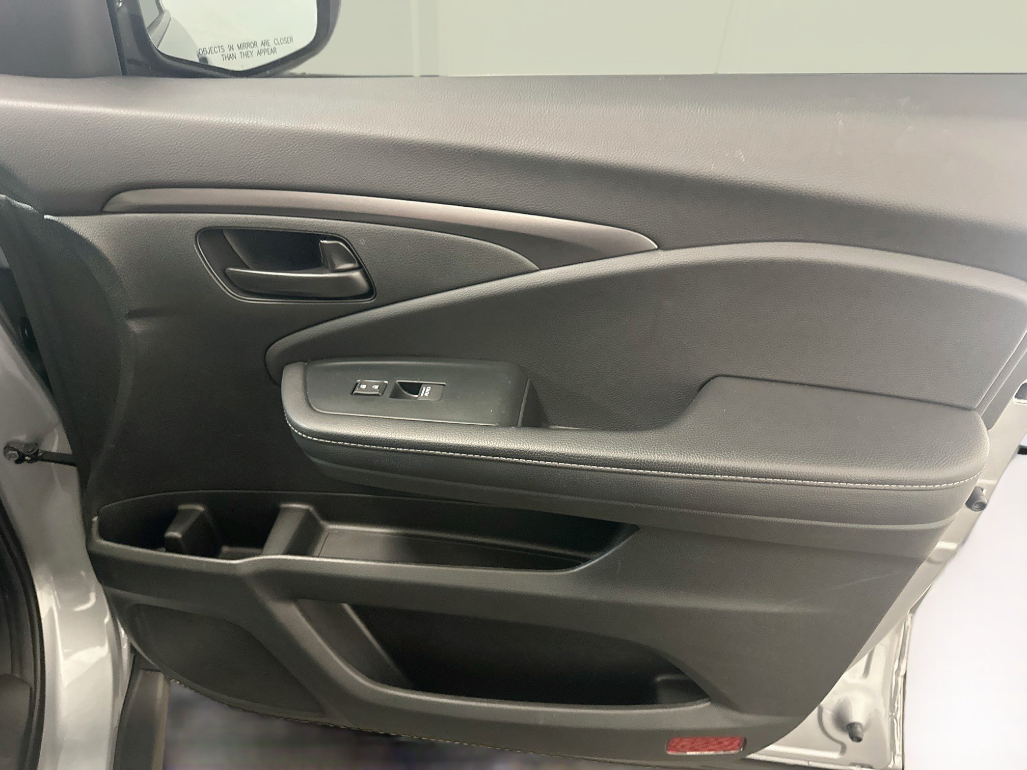 Used 2023 Honda Passport EX-L image 34