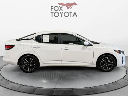 Used 2024 Nissan Sentra SV image 7