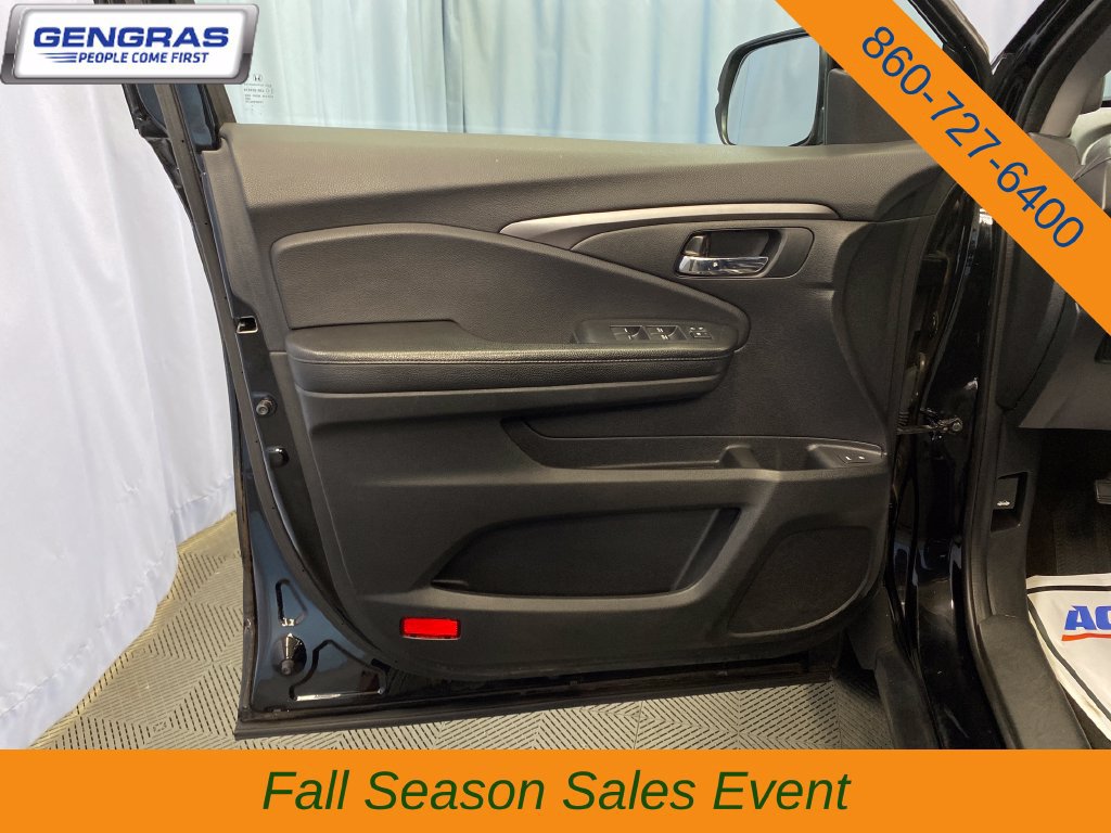 Used 2016 Honda Pilot EX-L image 11