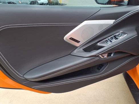 Used 2022 Chevrolet Corvette Stingray Premium Conv w/ Z51 Performance Package image 16