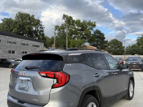 Used 2018 GMC Terrain SLE w/ Driver Convenience Package image 6