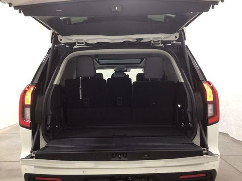 New 2025 Ford Expedition Active image 35