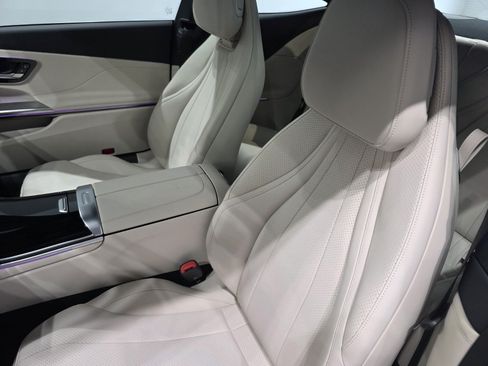 Used 2024 Mercedes-Benz CLE 300 4MATIC Coupe image 8