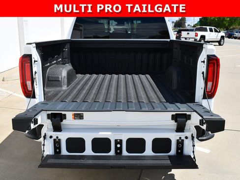 New 2026 GMC Sierra 1500 AT4 w/ AT4 Premium Package AWD/4WD image 10