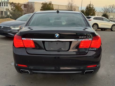 Used 2010 BMW 750Li xDrive image 7