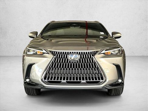 Used 2023 Lexus NX 350 AWD image 3