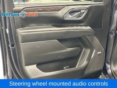 Used 2023 Chevrolet Suburban LT image 16