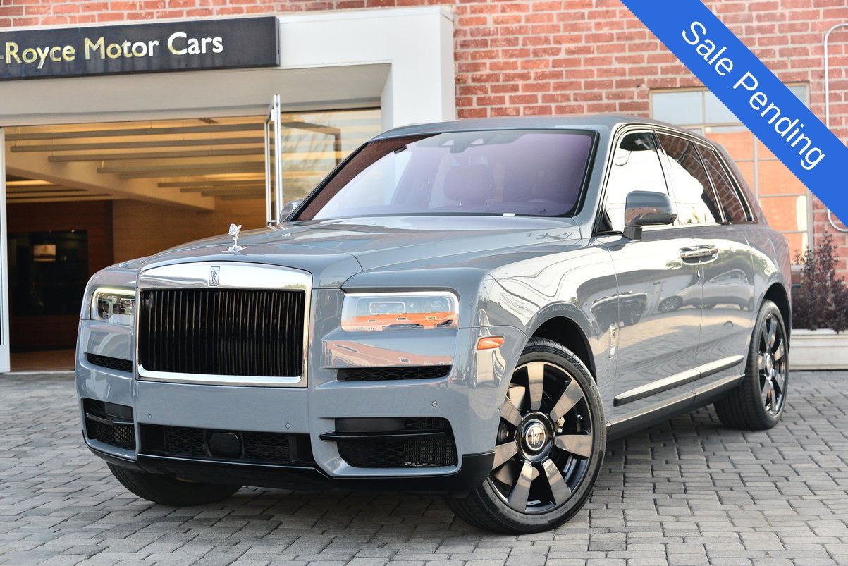 Certified 2022 Rolls-Royce Cullinan w/ Technology Package AWD/4WD image 1