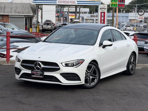 Used 2023 Mercedes-Benz CLA 250 4MATIC image 9