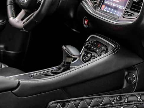 Used 2018 Dodge Challenger SRT Hellcat RWD image 69