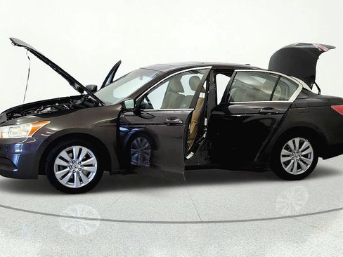 Used 2011 Honda Accord EX-L image 9