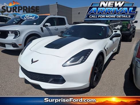 Used 2015 Chevrolet Corvette Stingray Coupe w/ Carbon Flash Badge Package RWD image 1