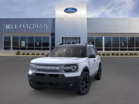 New 2026 Ford Bronco Sport Outer Banks AWD/4WD image 2
