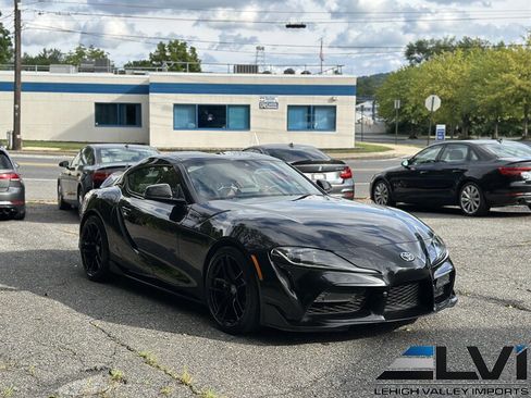 Used 2020 Toyota Supra image 8