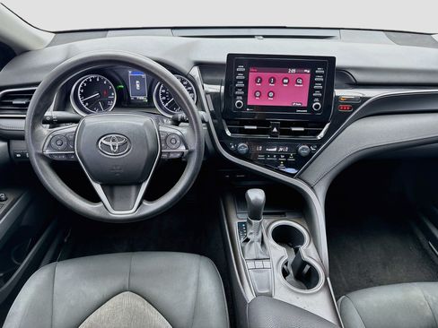Used 2023 Toyota Camry LE FWD image 14