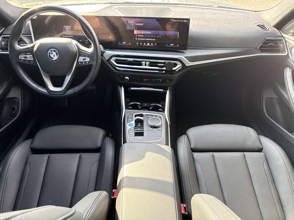 Used 2024 BMW i4 eDrive40 RWD image 16