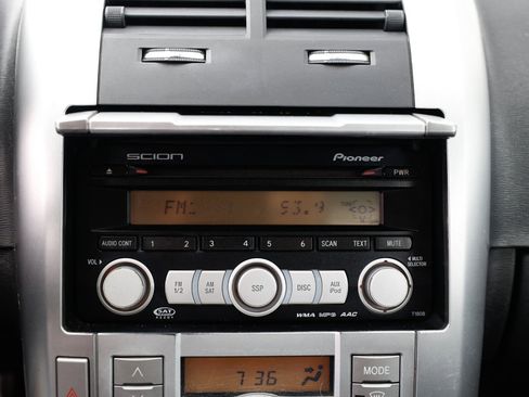 Used 2009 Scion tC image 28