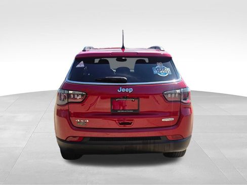 Used 2023 Jeep Compass Latitude AWD/4WD image 6