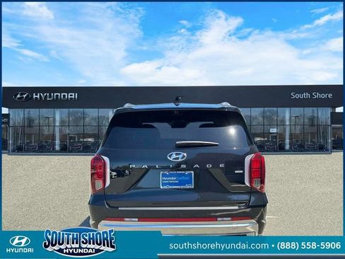 Used 2024 Hyundai Palisade Calligraphy AWD/4WD image 5