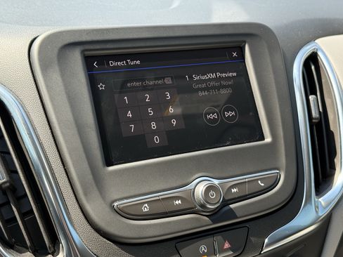 Used 2024 Chevrolet Equinox LS w/ LS Convenience Package FWD image 26