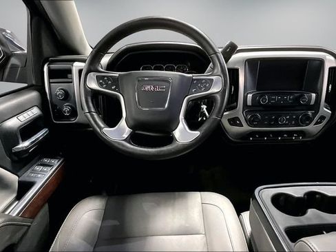 Used 2017 GMC Sierra 1500 SLT w/ SLT Premium Package AWD/4WD image 11